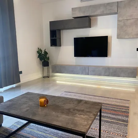 Apartment Alpha *