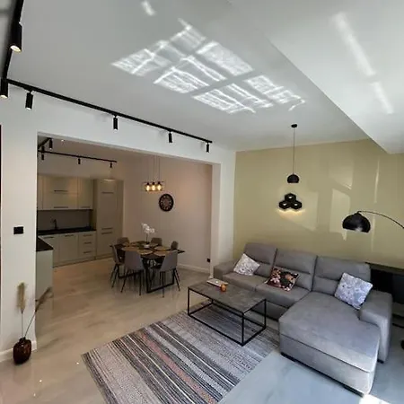 Alpha Apartment