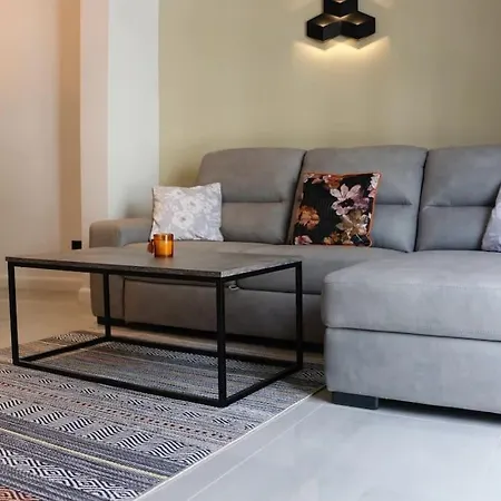 Alpha Apartament Pietà