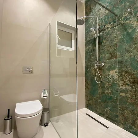 Alpha Apartament Pietà