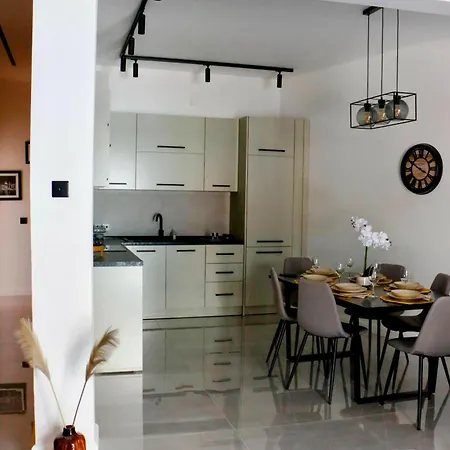 Alpha Apartament Pietà