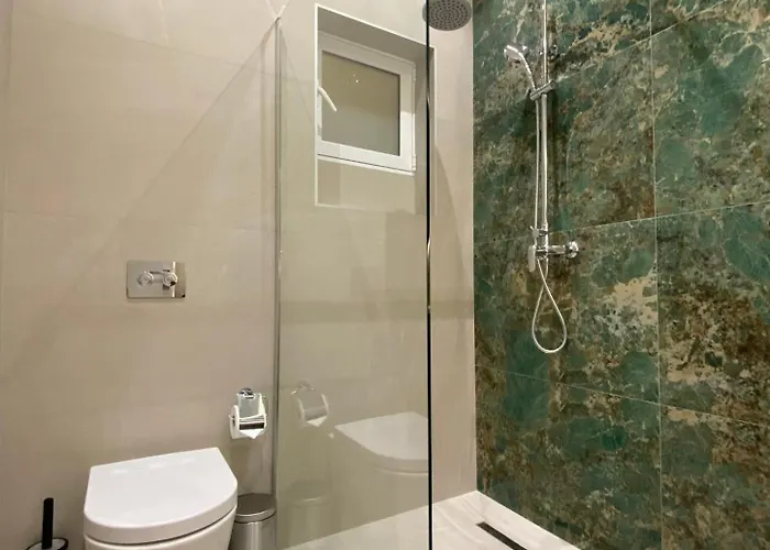 Alpha Διαμέρισμα Pietà