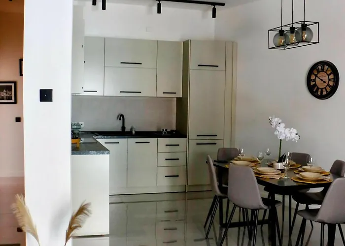 Alpha Διαμέρισμα Pietà