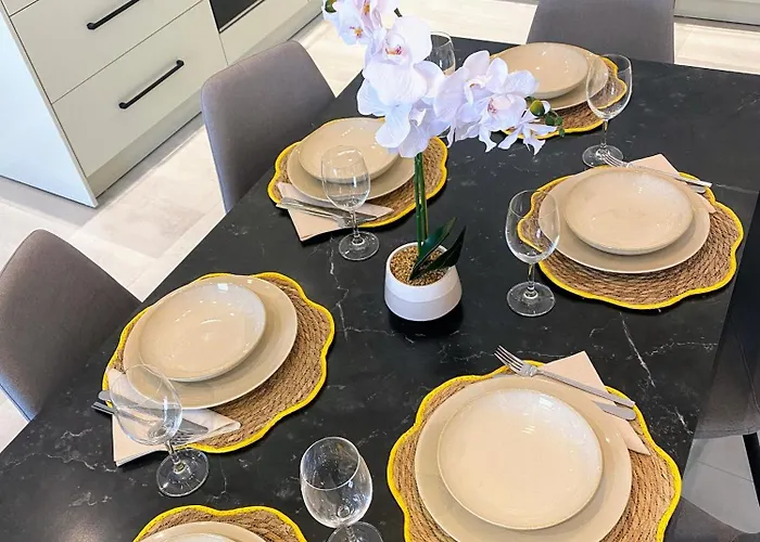 Alpha Διαμέρισμα Pietà